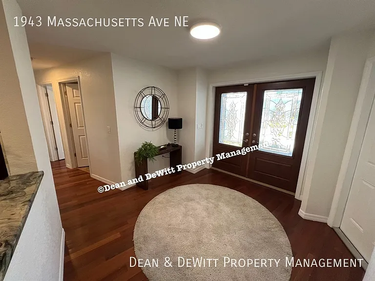 1943 Massachusetts Ave NE — Photo 23