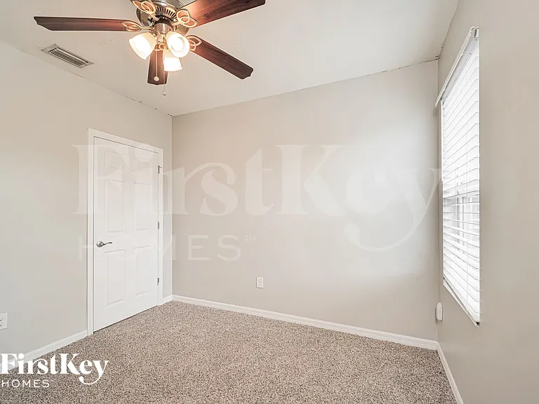 625 SW 25th Ter — Photo 14