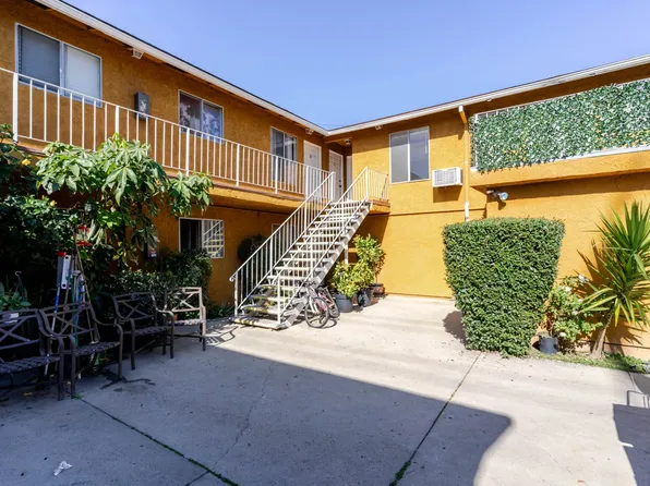 13015 Vanowen St APT 10, North Hollywood, CA 91605