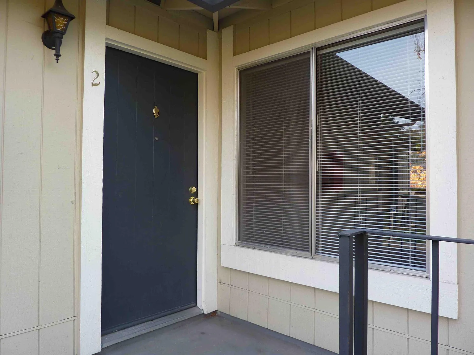 3 bed, 1056 sqft, $2,800 — Photo 3