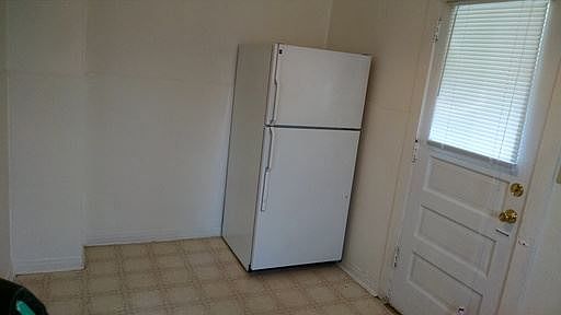 3rd image of 3005 W 11th St