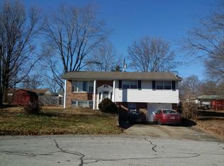 1609 Colonial Ct, Columbia, MO 65202