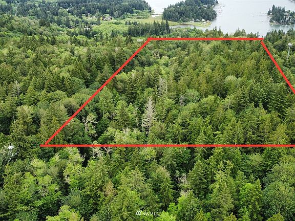 **Approximate property lines - buyer to verify, this is not to be used to determine boundaries of the property**>