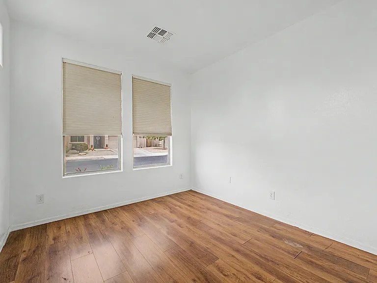 15235 W Windward Ave — Photo 21