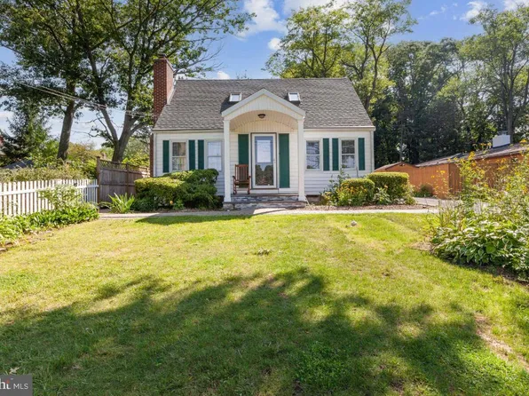 141 Harris Rd, Princeton, NJ 08540