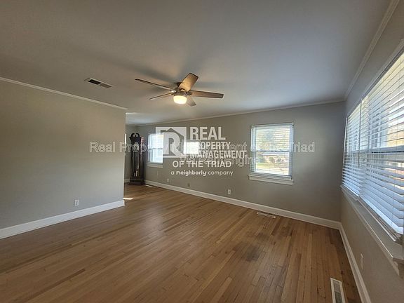 2nd image of 593 Kinard Dr