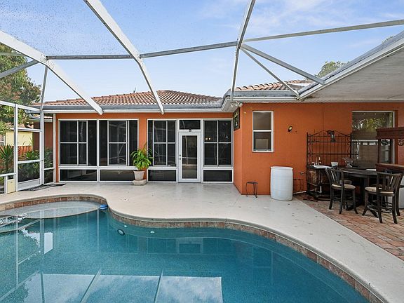 2nd image of 3044 SW Savona Boulevard