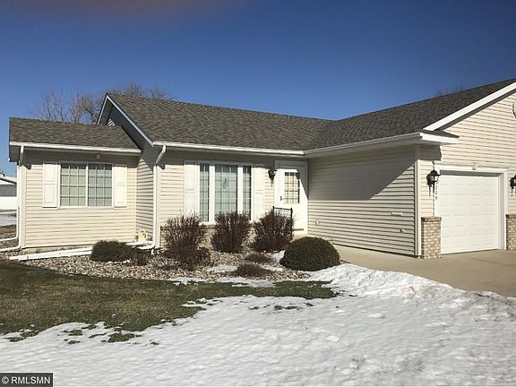 2nd image of 209 11th Avenue Ct NE