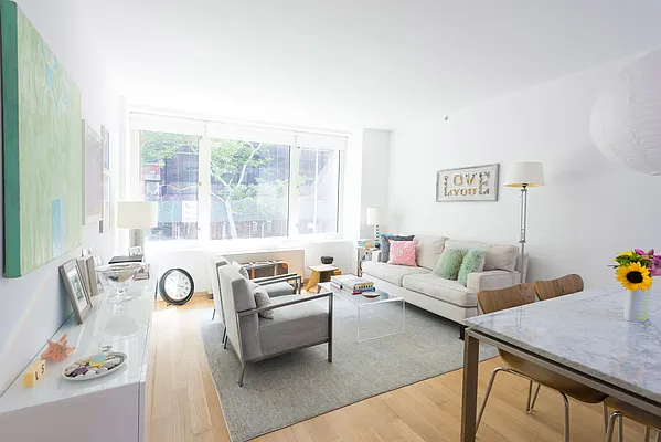 Rented by Compass | media 19