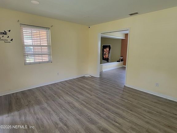 3rd image of 5508 MORET Drive E