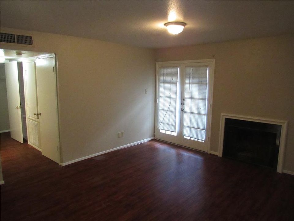 1st image of 10211 Sugar Branch Dr APT 403