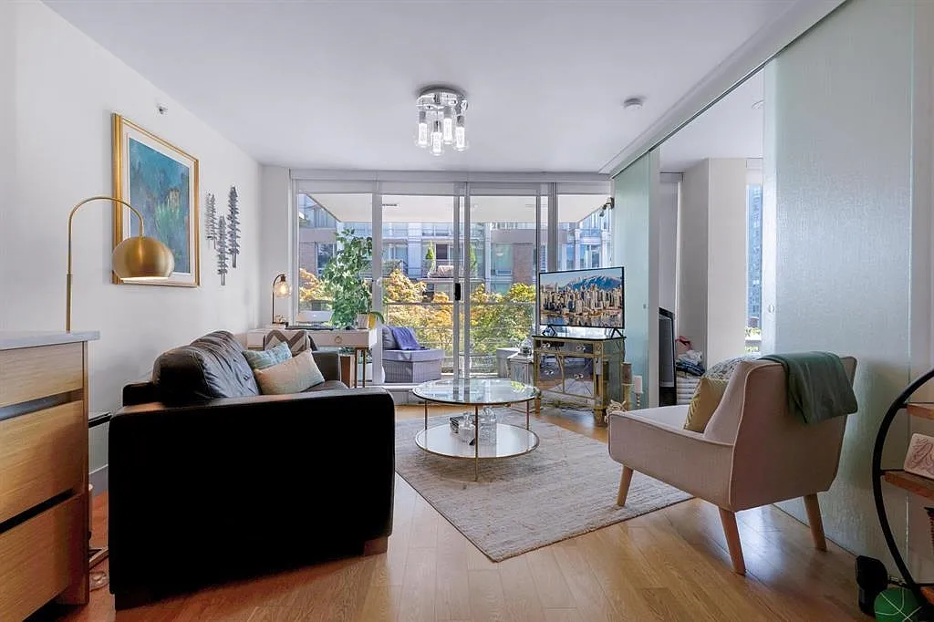 1 bed, 516 sqft, $2,400 — Photo 2