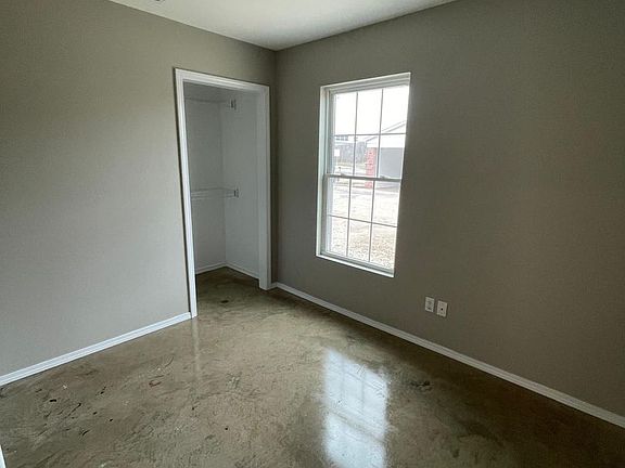 3rd image of 211 N 1st St #11
