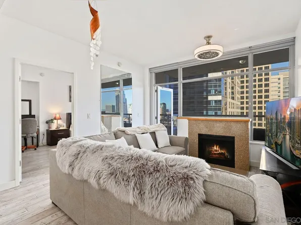 700 W East St Unit 1305, San Diego, CA 92101