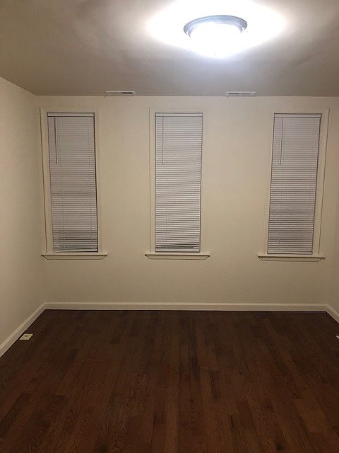 2nd image of 337 S Woodyear St