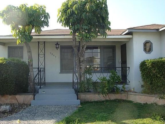 2nd image of 1247 S Del Mar Ave