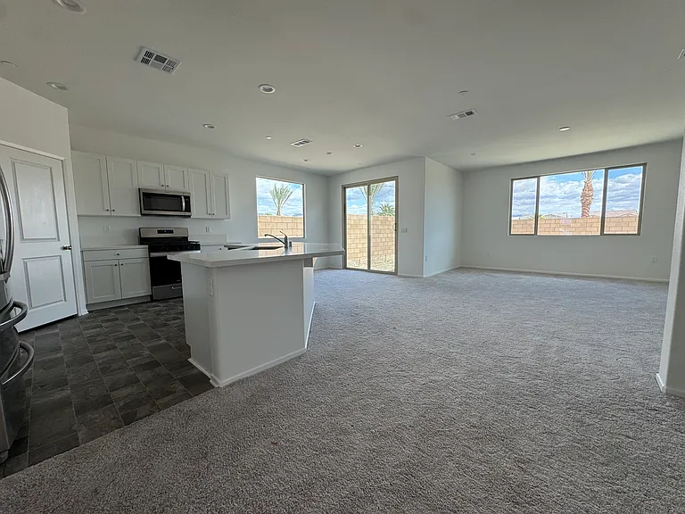 50498 Paseo Ochoa — Photo 3