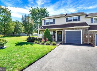 3342 Glen Hollow Dr, Dover, PA 17315