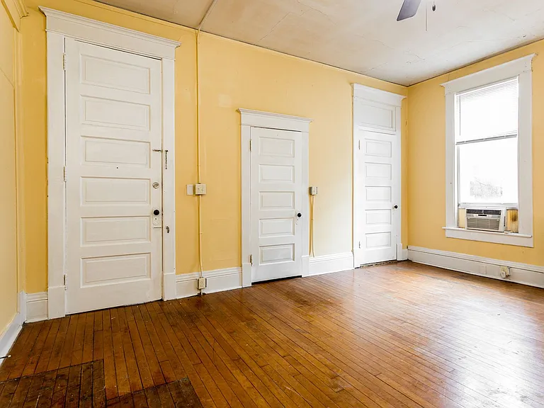 938 Fortwood St #2 — Photo 21