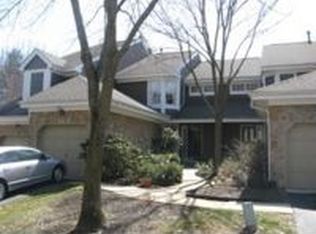 13 W Countryside Dr, Princeton, NJ 08540