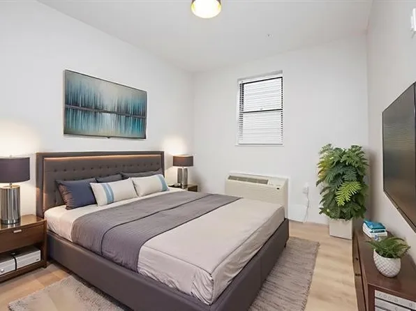 6710 Park Avenue image 7 of 11