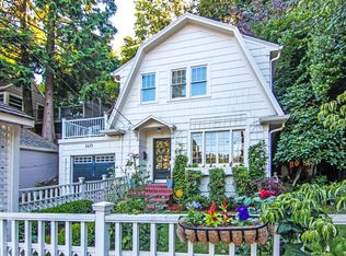 2635 SW Brae Mar Ct, Portland, OR 97201