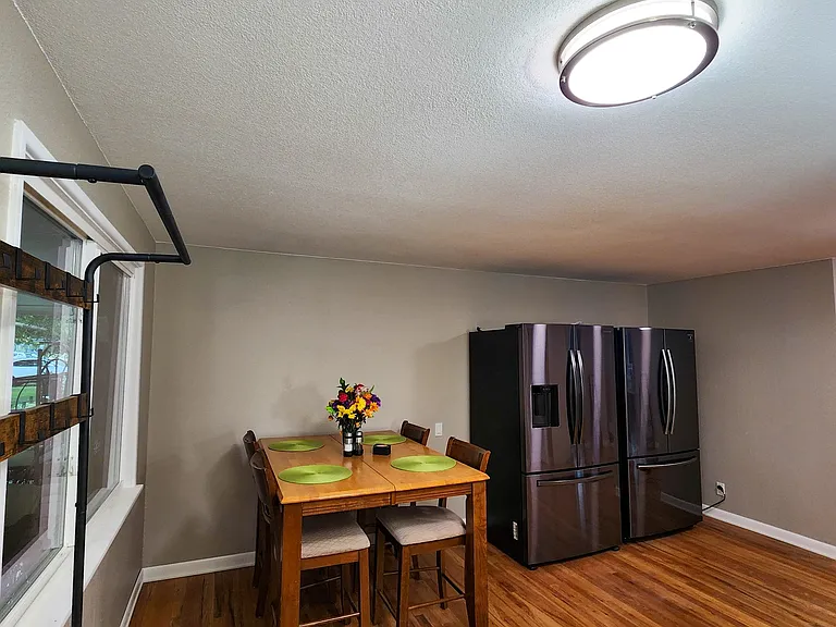 771 Galena St — Photo 2
