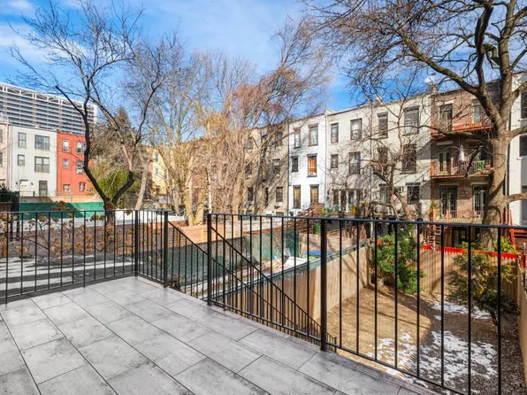 307 West 136th Street image 7 of 25