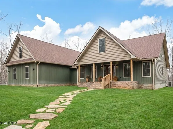 611 Dripping Springs Rd, Monterey, TN 38574