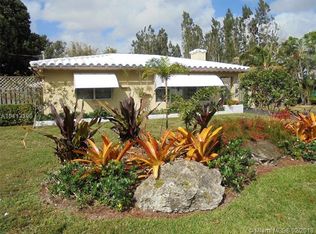 301 E Acre Dr, Plantation, FL 33317