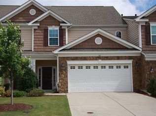 817 Silverton Ct, Cary, NC 27519