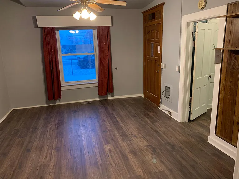 4765 Gaylord St — Photo 3
