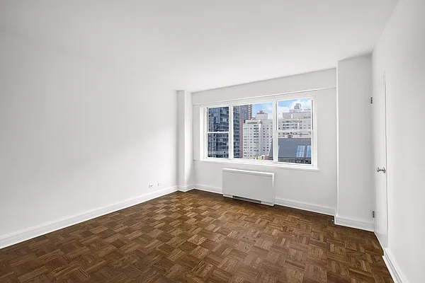 Living room, photo 5