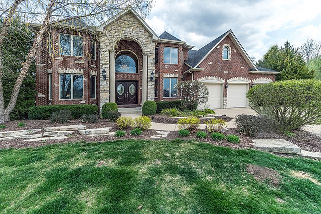 2nd image of 4827 Sebastian Ct