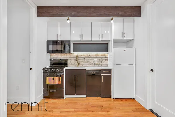 Rented by Rennit Inc. | media 2