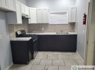 356 S 11th St FLOOR 1, Newark, NJ 07103