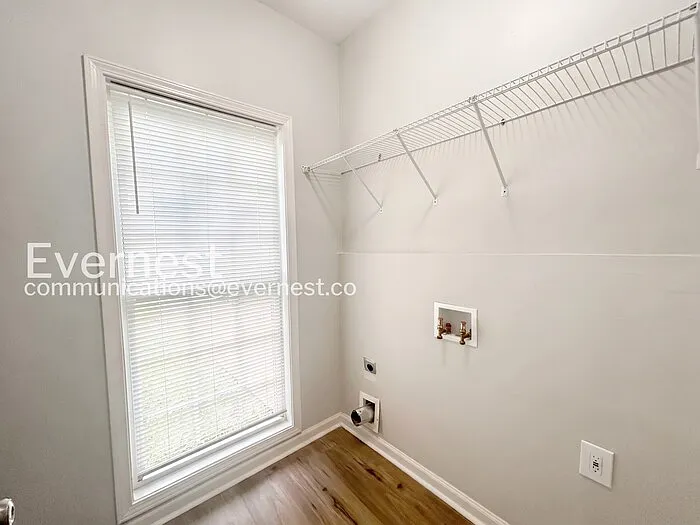 66 Holly Rd NW — Photo 23