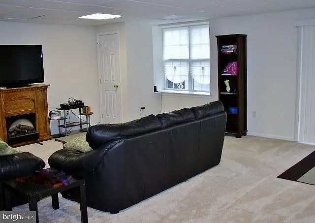 189 Westbrook Dr — Photo 32