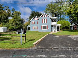 611B Square St, Mount Joy, PA 17552