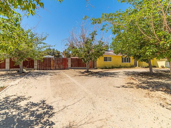 3rd image of 3660 E Avenue H2