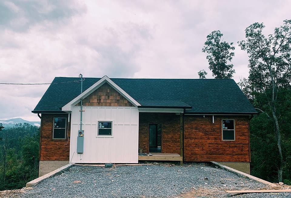 1st image of 718 Old Ridge Rd Lot 3
