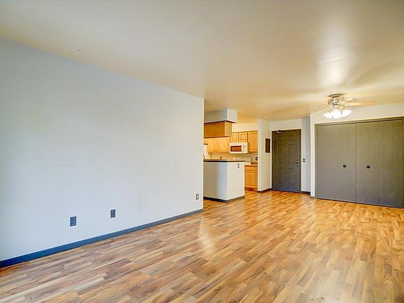 3rd image of 1136 Morraine View Dr Unit 205