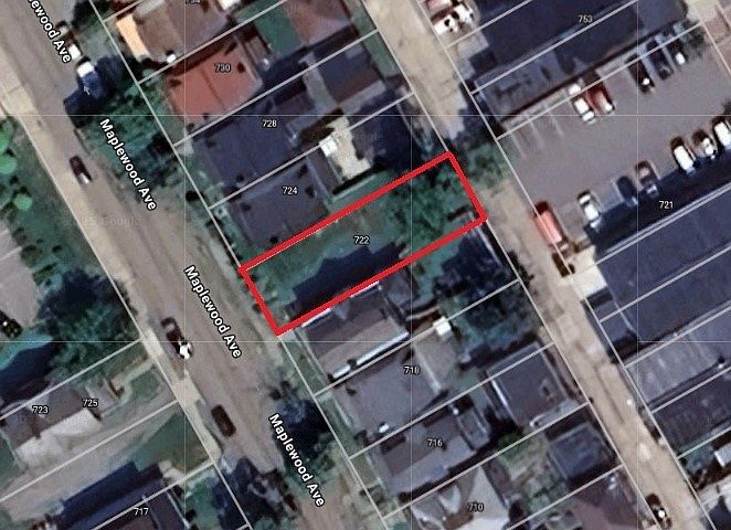 2nd image of 722 Maplewood Ave