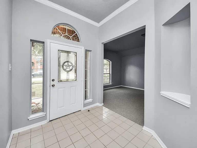 9711 Andrews Ln — Photo 8