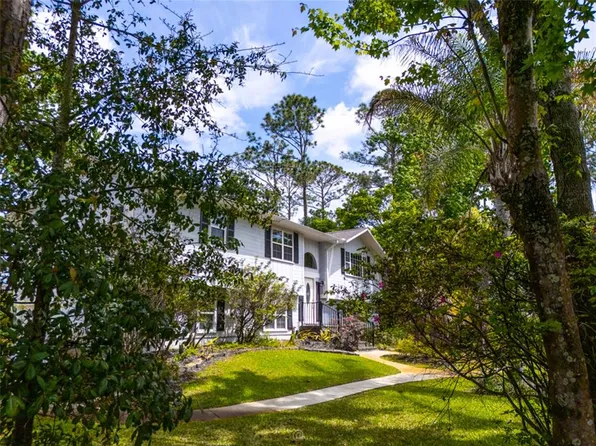 1 Ryding Ln, Palm Coast, FL 32164