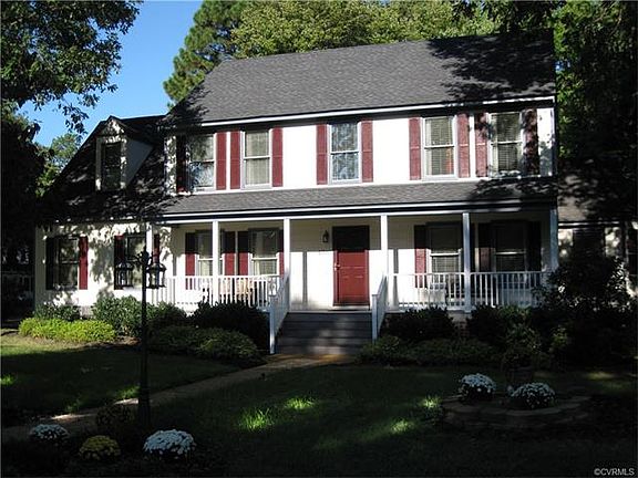 3rd image of 4700 Rollingwood Ln
