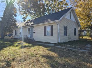 1125 N Barclay St, Waterloo, IA 50703