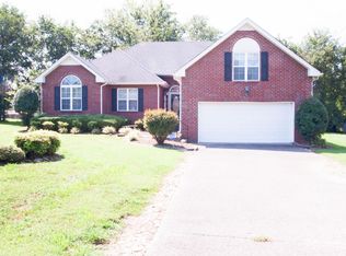 108 Lindsey Dr, Goodlettsville, TN 37072