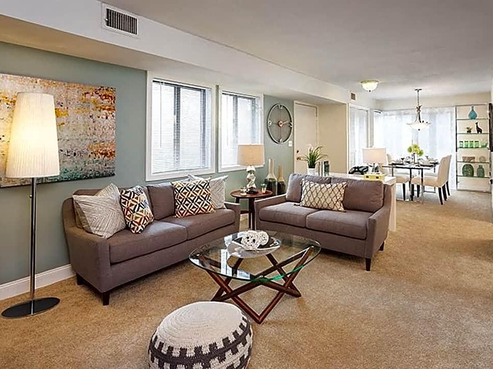 1st image of 558 Nahatan St #969
