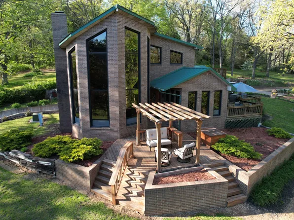 3787 Farm Road 1140, Verona, MO 65769